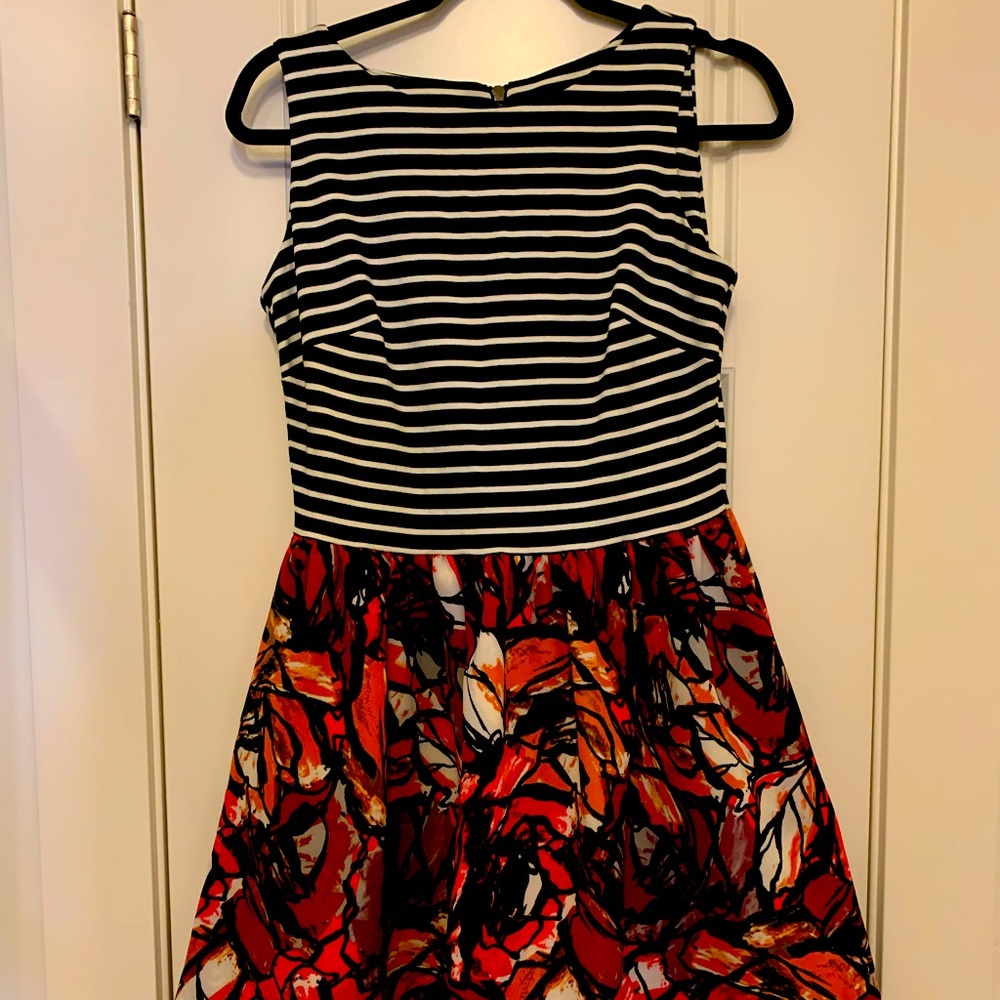 Unique short sleeve dress with fun patterns
